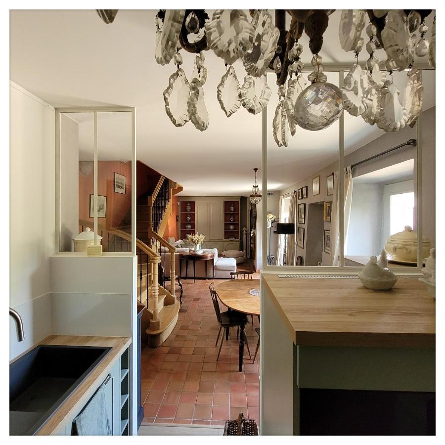 Gite De Charme Au Manoir Du Plessis-Quinquis Sainte-Seve ภายนอก รูปภาพ