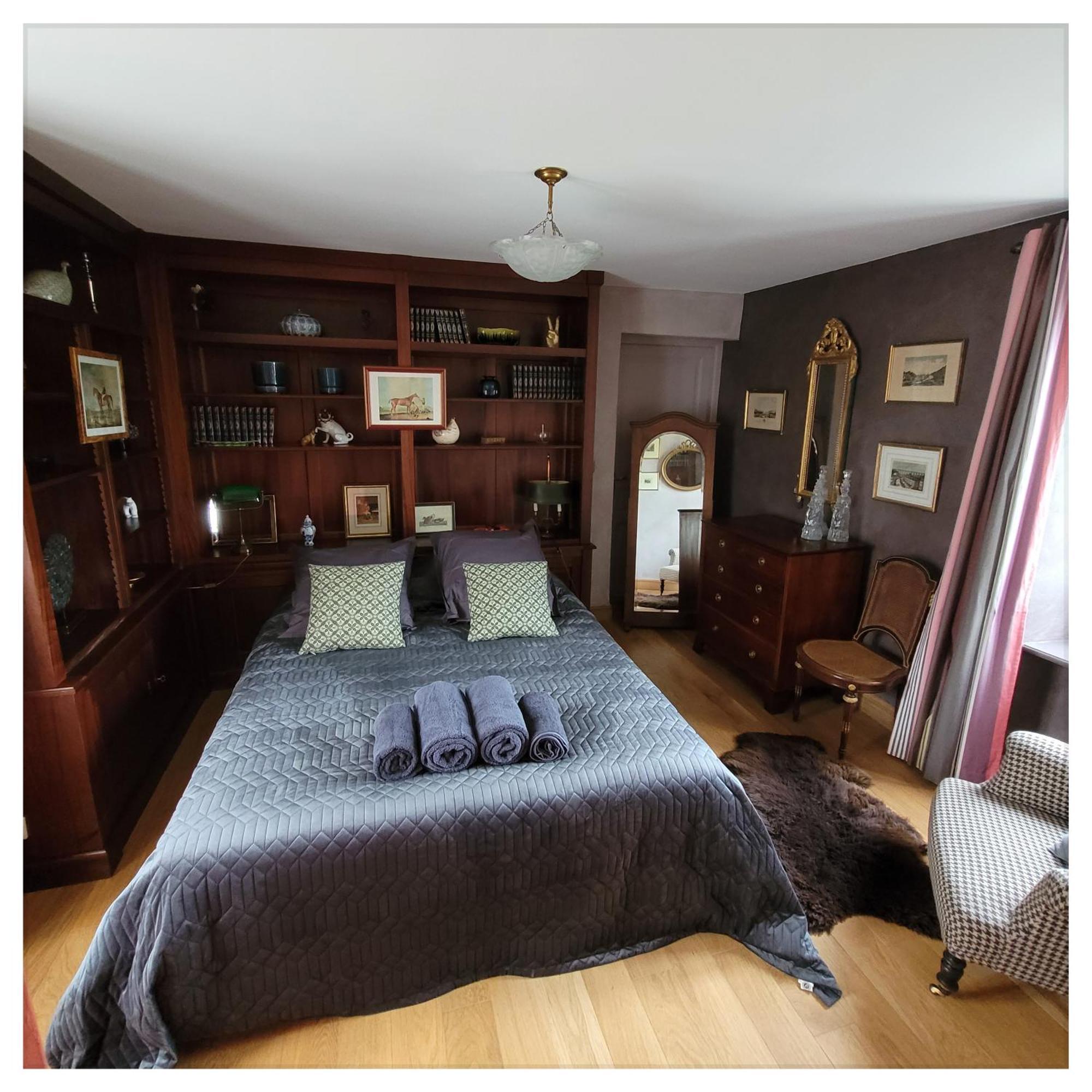 Gite De Charme Au Manoir Du Plessis-Quinquis Sainte-Seve ภายนอก รูปภาพ